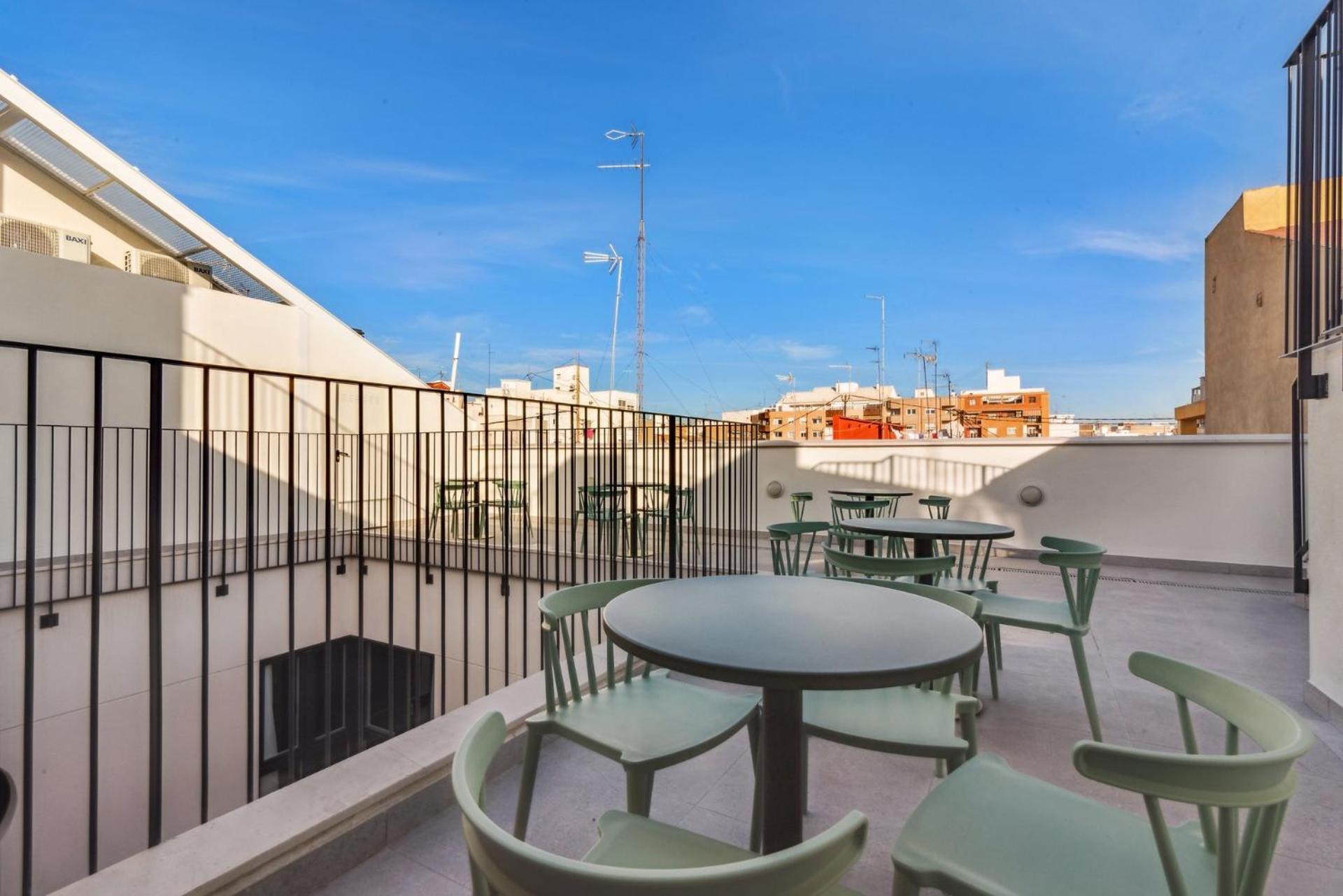 Limehome Valencia Carrer Del Pare Palau I Quer Εξωτερικό φωτογραφία