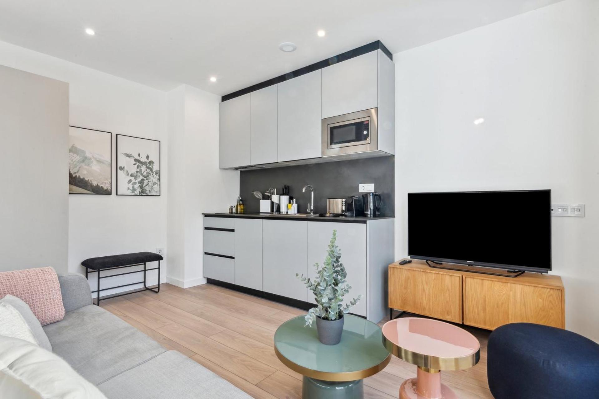 Limehome Valencia Carrer Del Pare Palau I Quer Εξωτερικό φωτογραφία