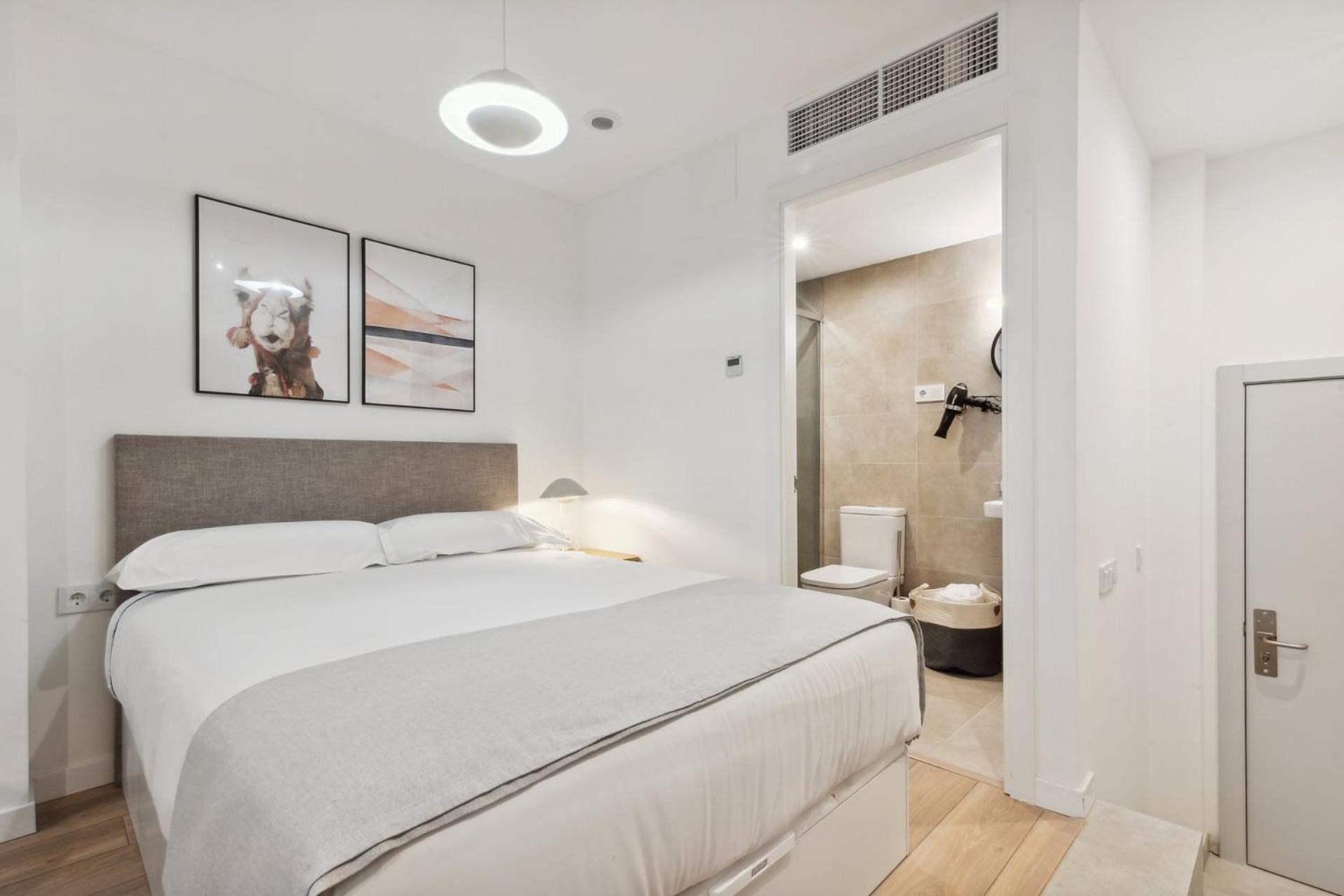 Limehome Valencia Carrer Del Pare Palau I Quer Εξωτερικό φωτογραφία