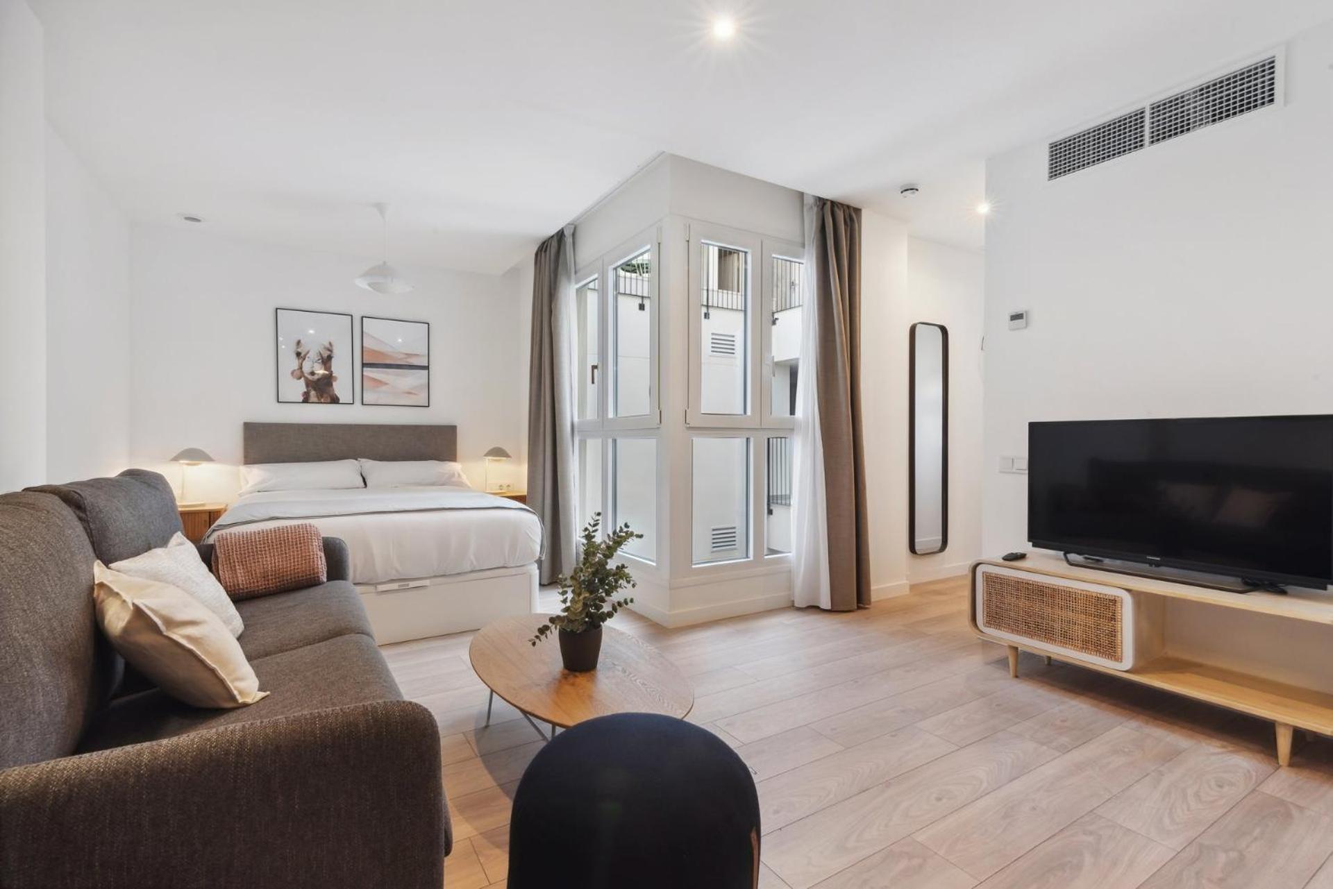 Limehome Valencia Carrer Del Pare Palau I Quer Εξωτερικό φωτογραφία