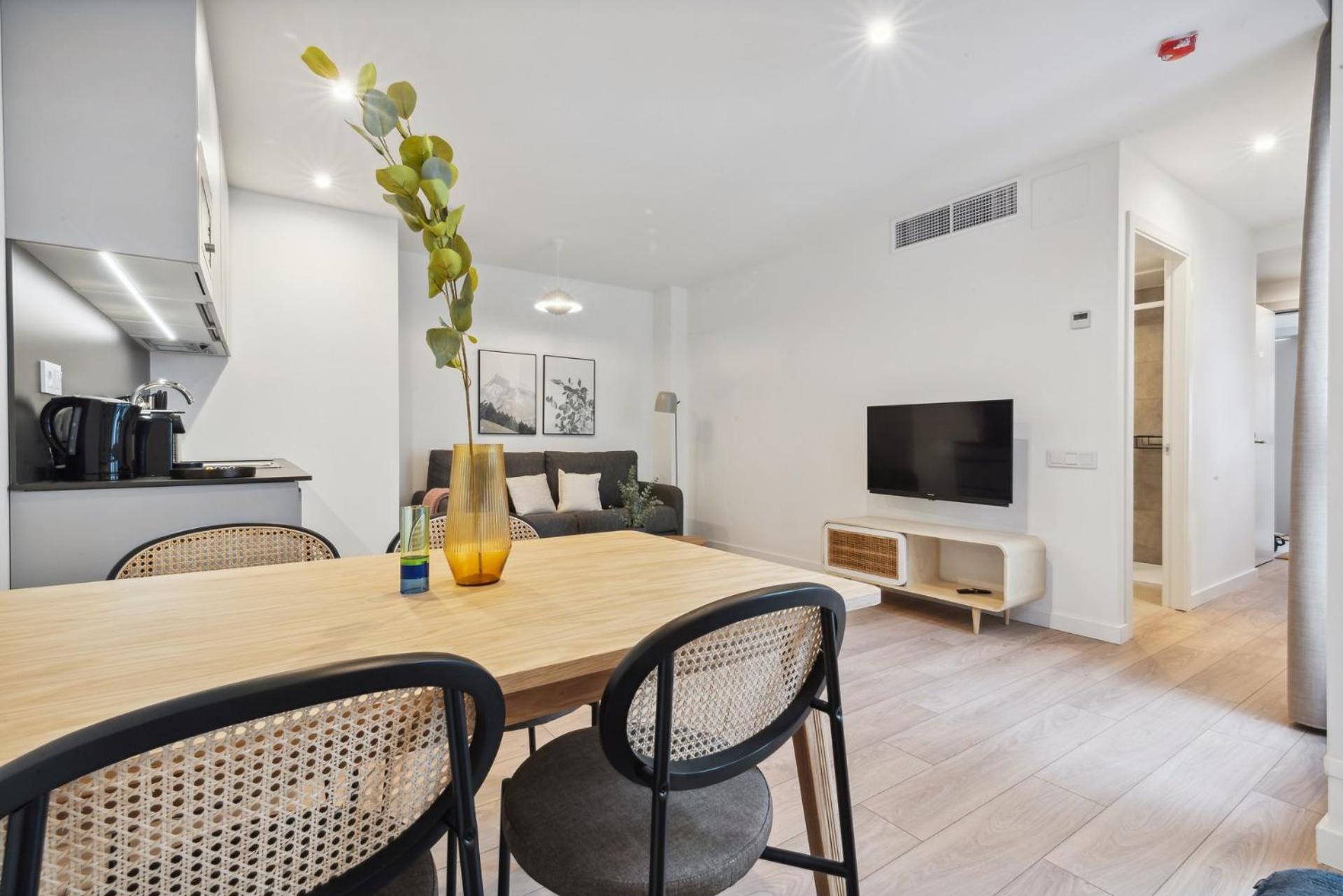 Limehome Valencia Carrer Del Pare Palau I Quer Εξωτερικό φωτογραφία