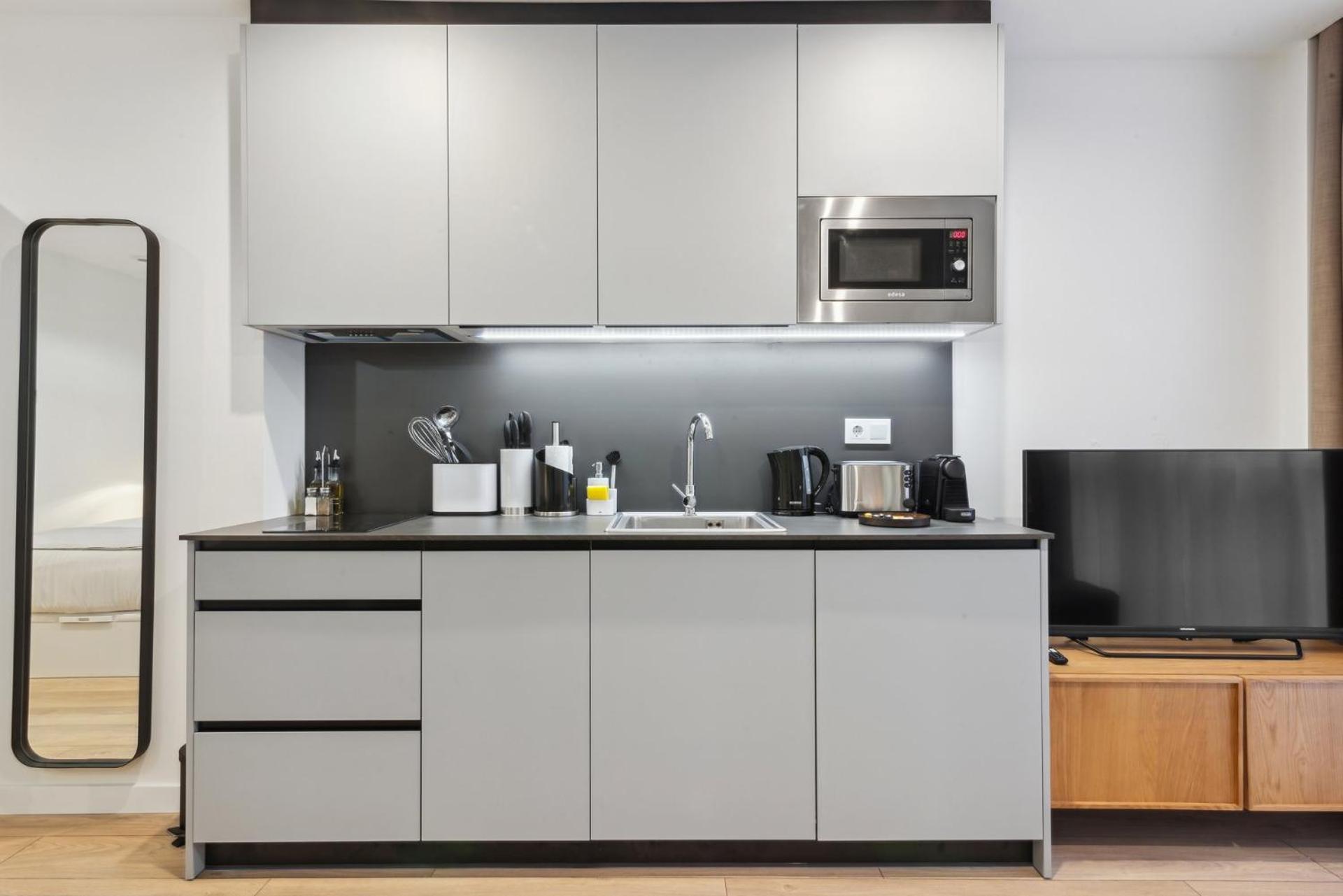 Limehome Valencia Carrer Del Pare Palau I Quer Εξωτερικό φωτογραφία