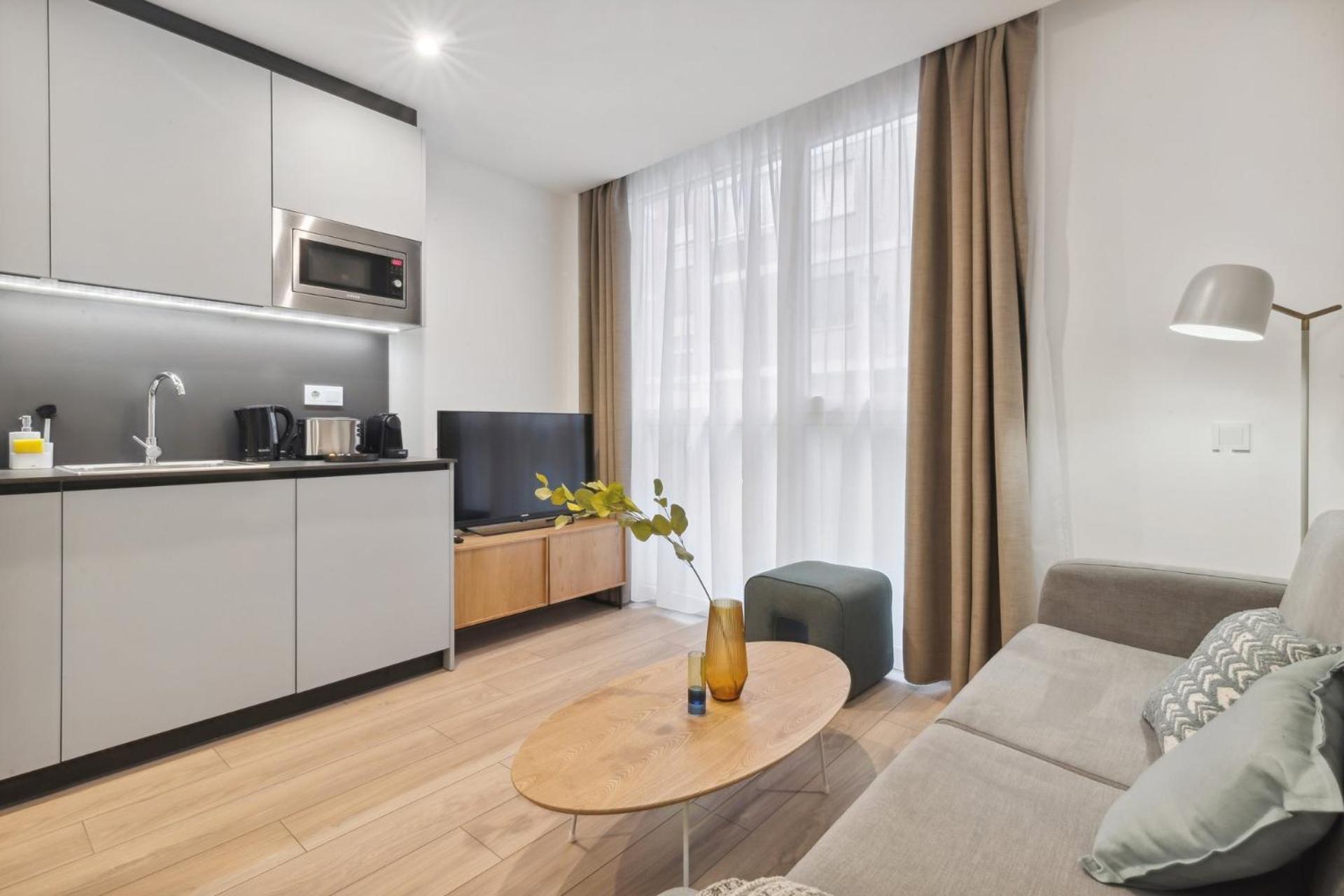 Limehome Valencia Carrer Del Pare Palau I Quer Δωμάτιο φωτογραφία